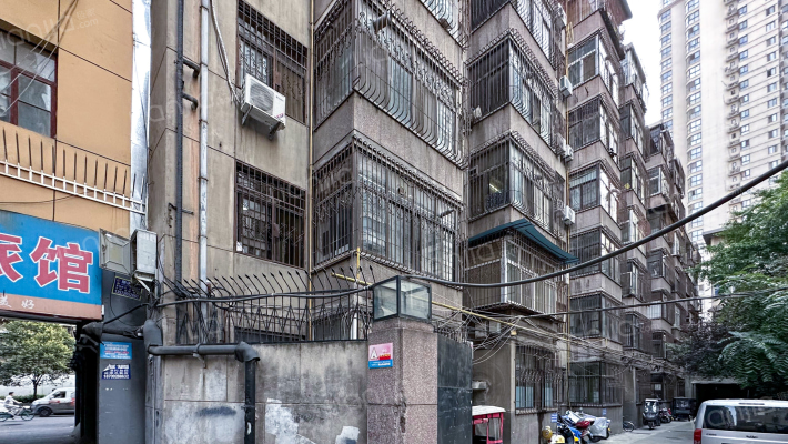 中纺家属院外景图