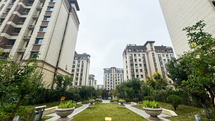 中梁赢和壹号院外景图