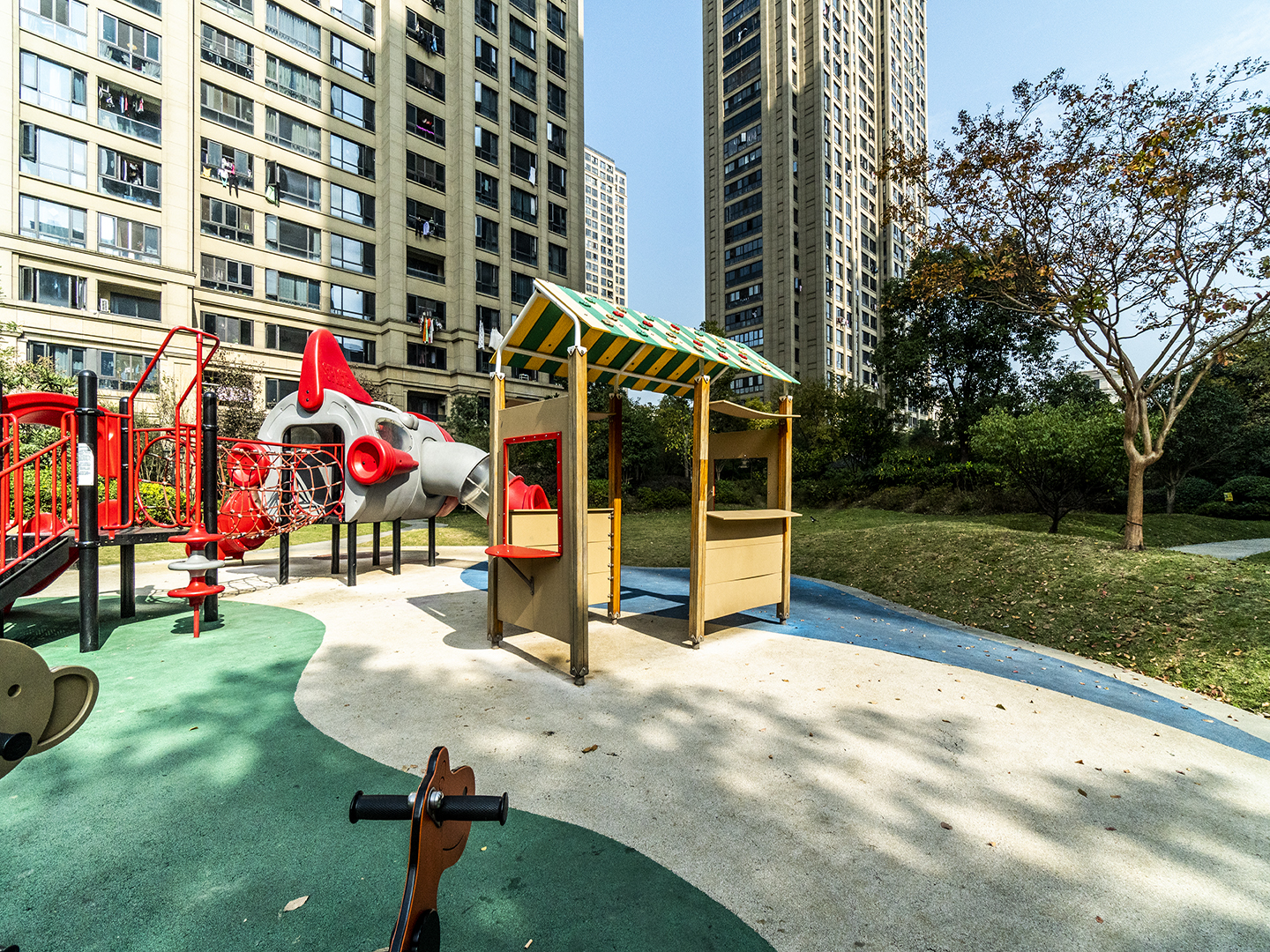 九龙仓碧玺小区实景 12
