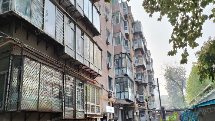 长途电信线务局外景图