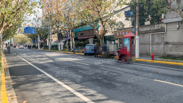 上海房产>上海小区>江宁路小区>新闸路1314号0人关注