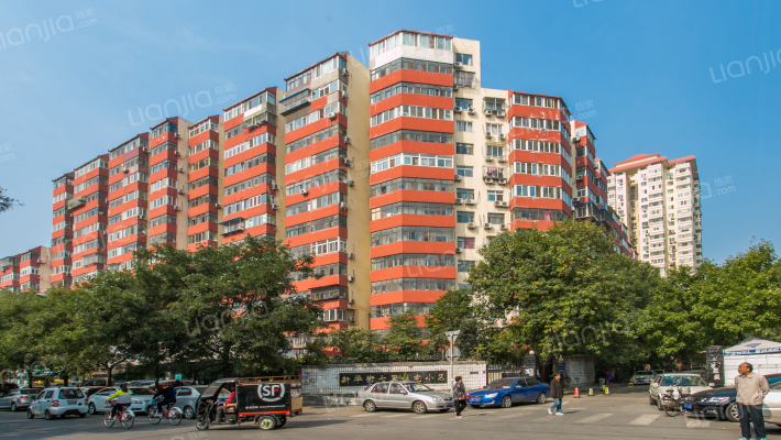 新华街七里外景图