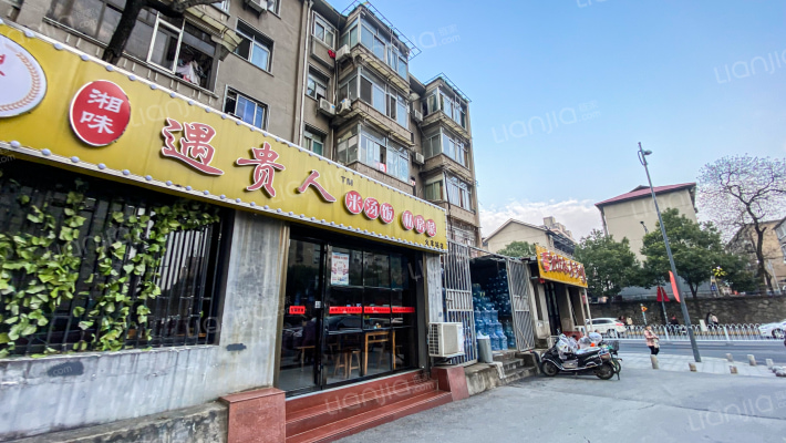 车站路小区外景图