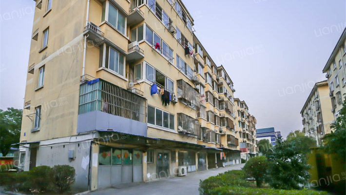 龙邑小区外景图