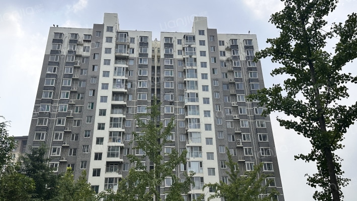 现代逸城外景图