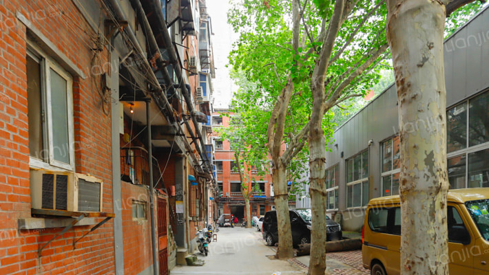 中机六院家属院外景图