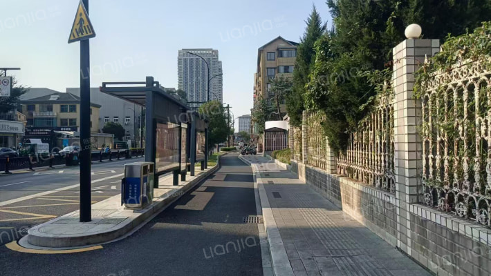 小王子宿舍外景图