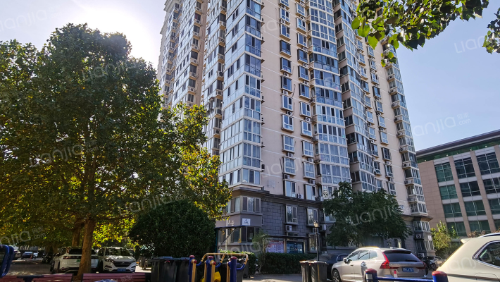 丰管路58号院外景图