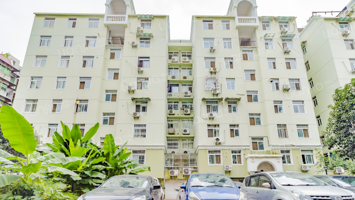 公务员小区外景图