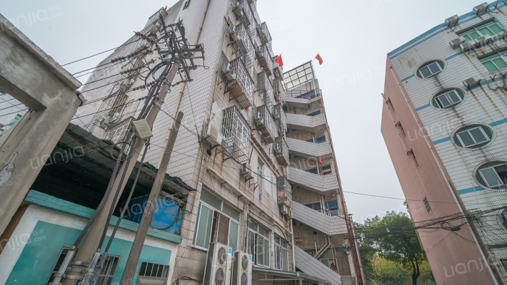 徐家河公寓外景图