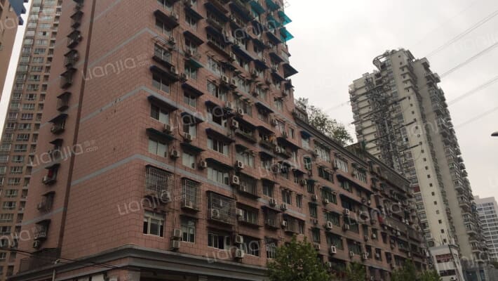 宏盐大厦外景图