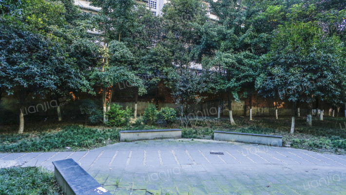 布坝子街10号外景图