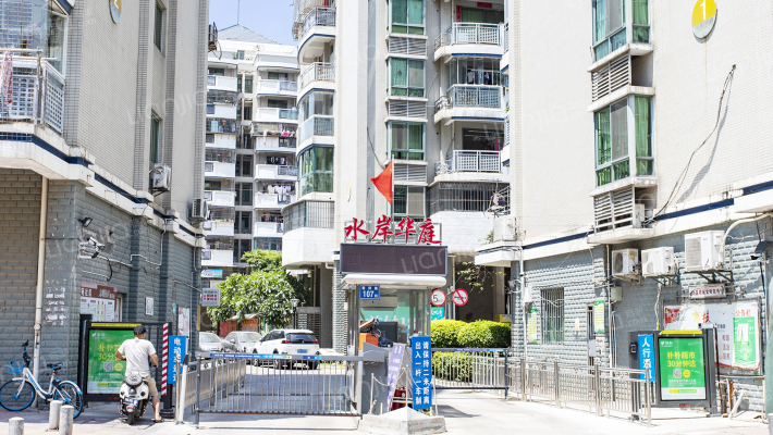 水岸华庭外景图