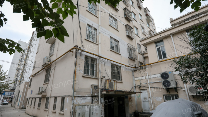 人民南路外景图