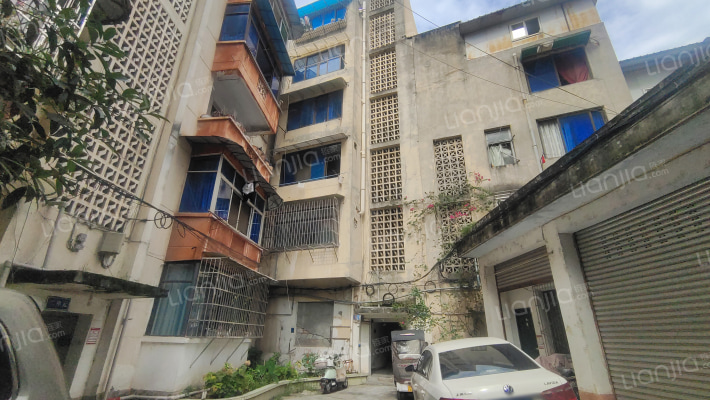 畜牧局家属区外景图