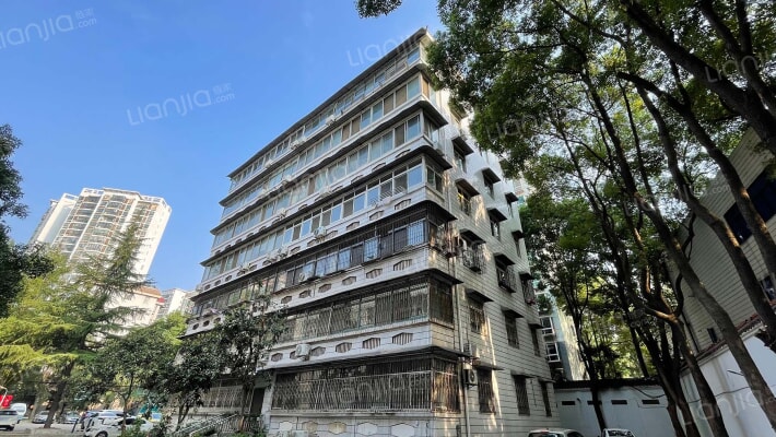 湖北美术出版社小区外景图