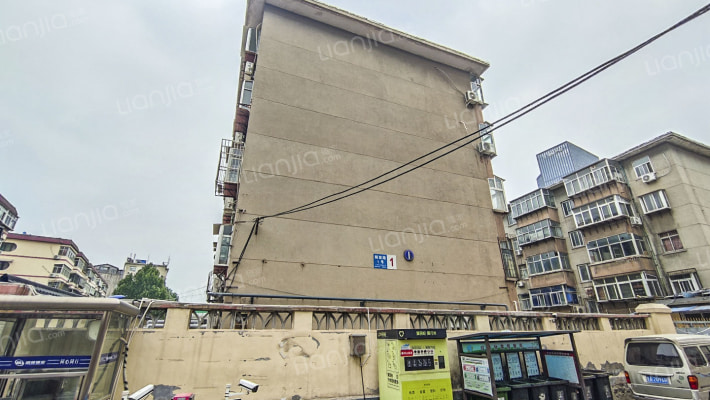 解放路1号外景图