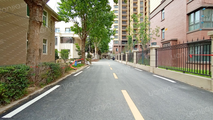 捷安庄园外景图