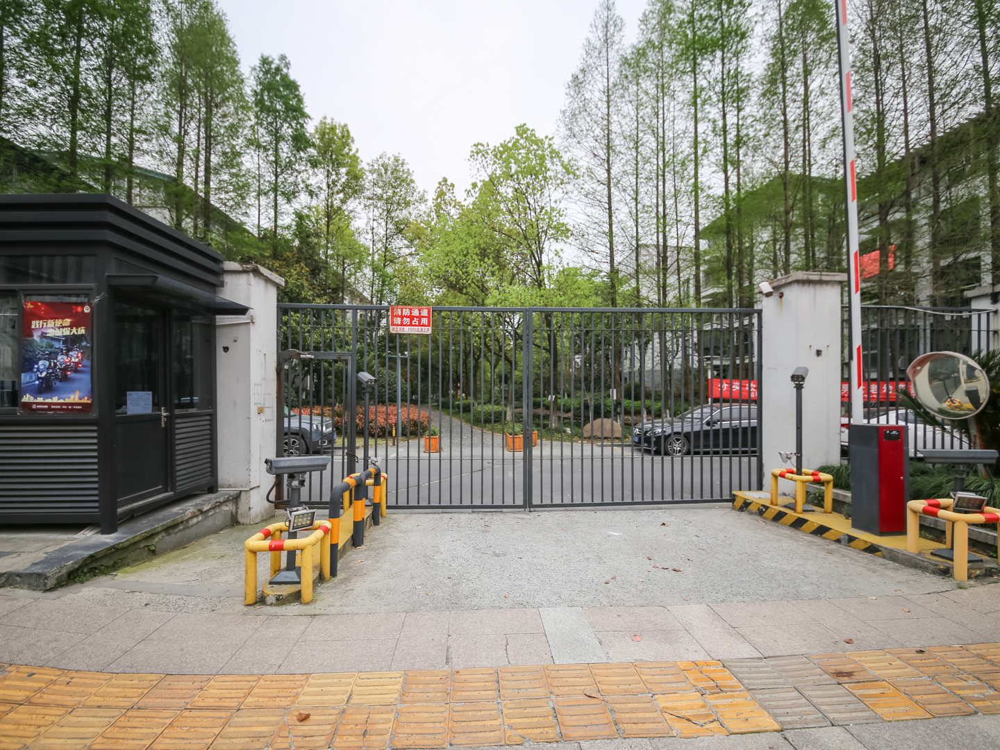 江滨花园小区实景 30