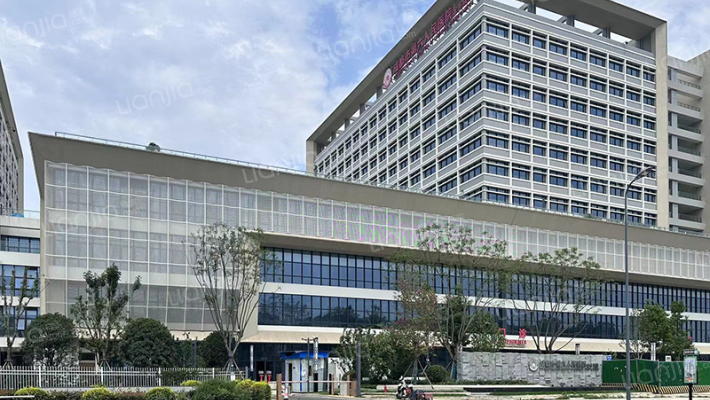 蓉北商贸大道一段17号外景图