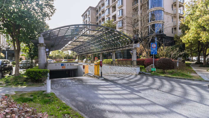 毕加索小镇(一期)(公寓)外景图