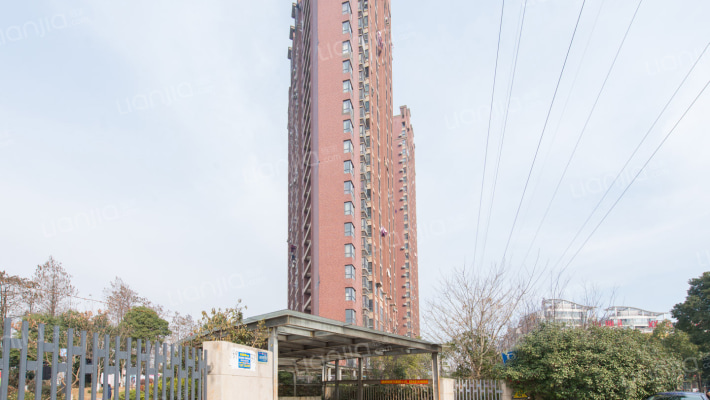 逸景南湾外景图