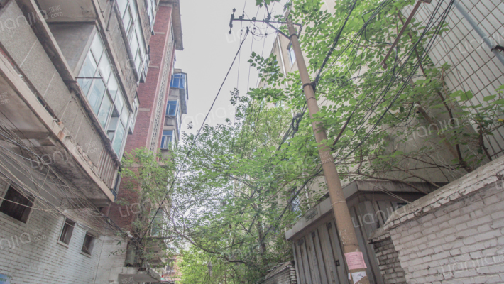 铭功路118号外景图