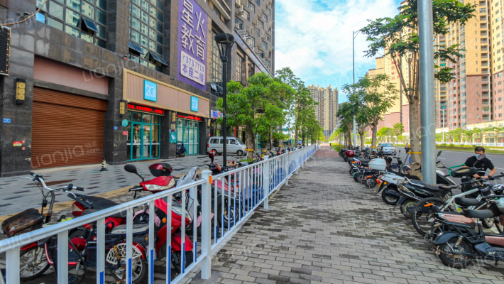 智慧大厦外景图