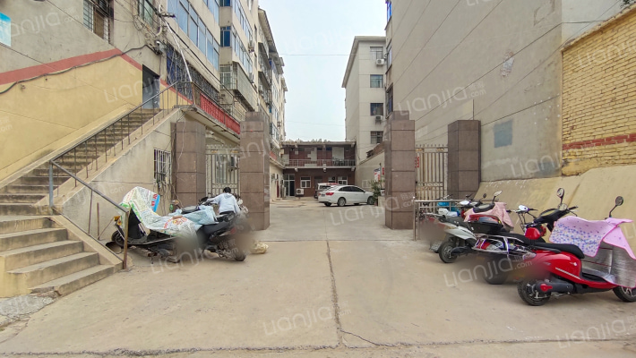 城关信用社外景图