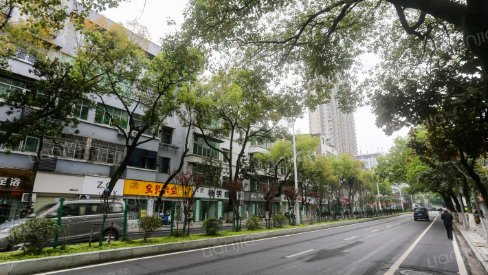 汉阳大街97号外景图