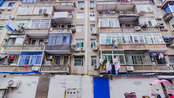 合肥电焊条厂宿舍外景图