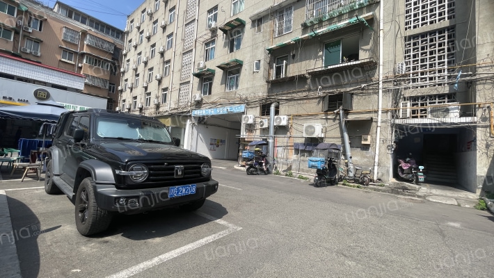 正北中街80号院外景图