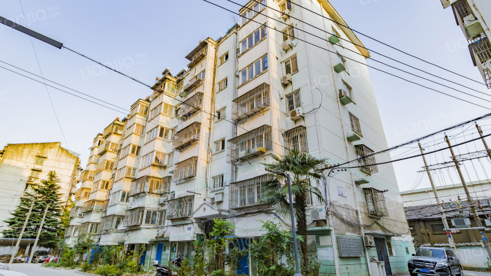 朱方花苑外景图