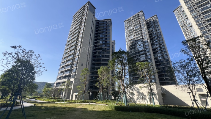 融创云水观璟二期外景图