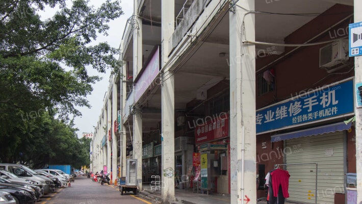 31区农贸市场外景图