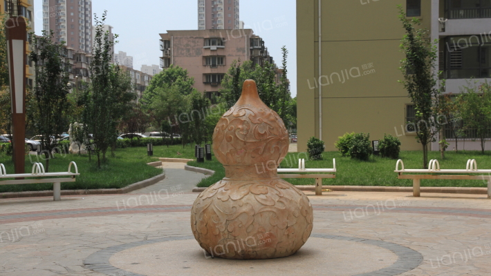 凌福郡庭外景图