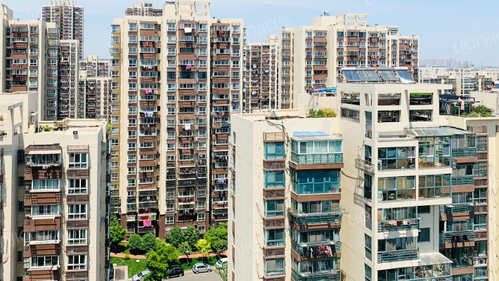 黄泥头佳苑外景图