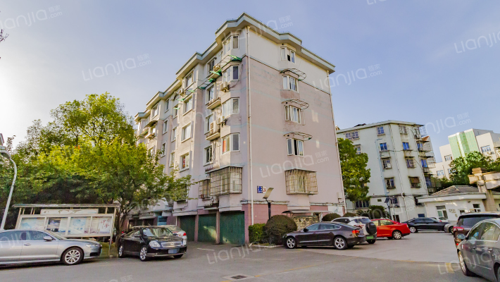 阳光公寓外景图