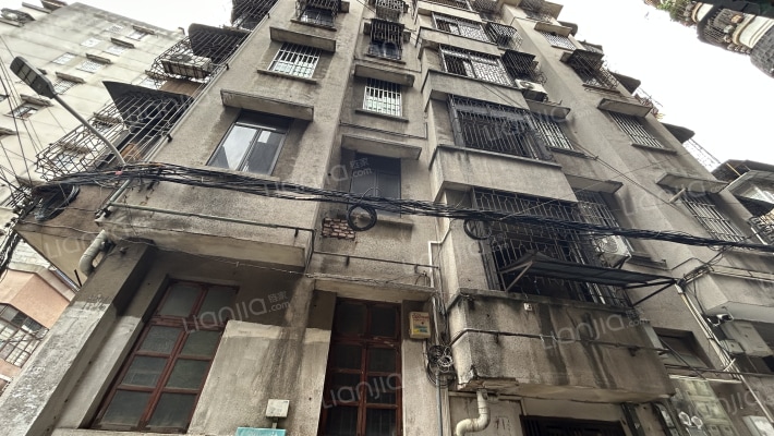 红风大街8号外景图