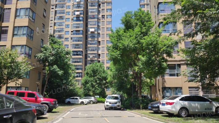 圣特立国际花园外景图