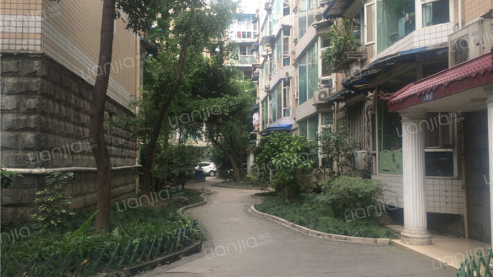 东方逸景外景图