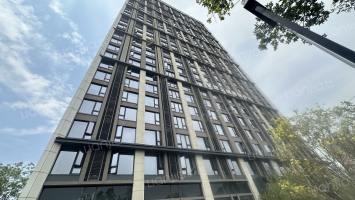 梦想之城外景图