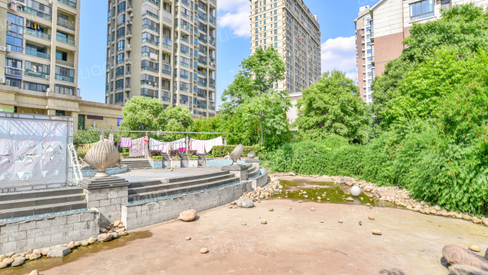 水墨兰庭外景图