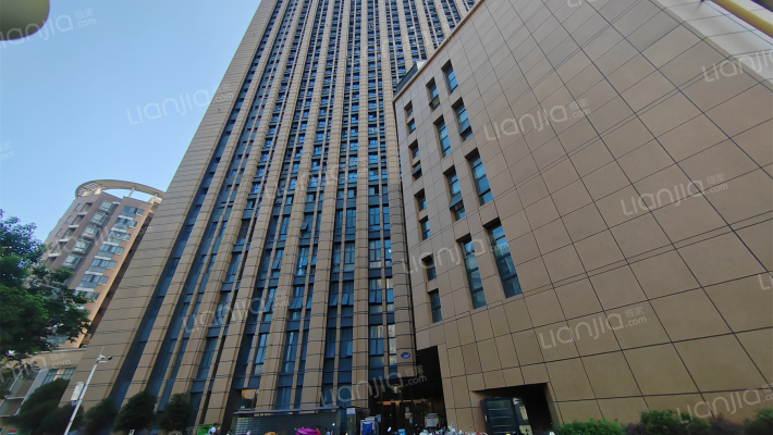 江畔国际外景图