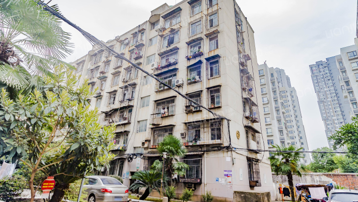 关南小区外景图