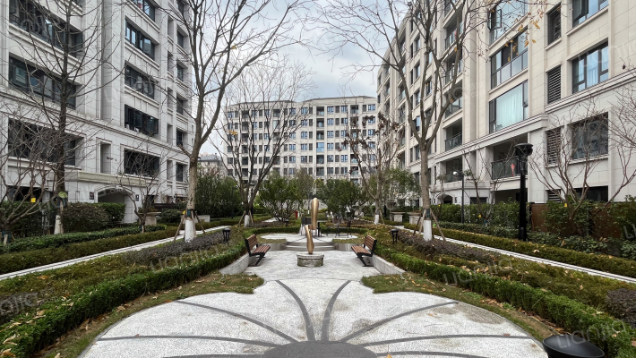 万科四季都会蓝茵外景图