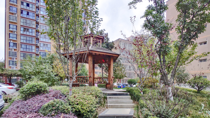 御苑新城外景图