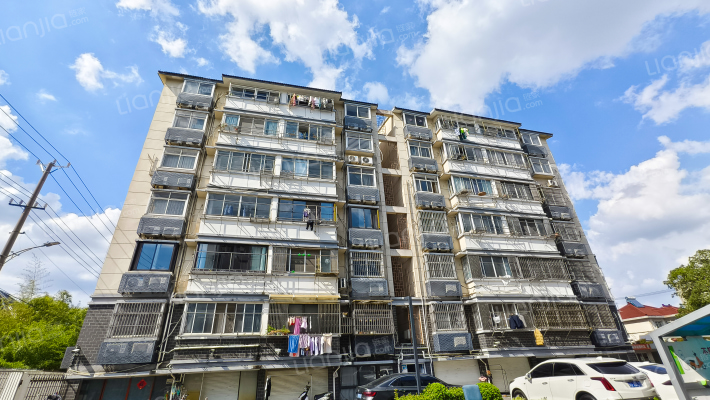 华盛家园外景图