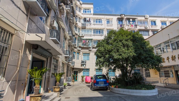 青石桥24幢外景图