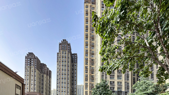 英发新苑外景图